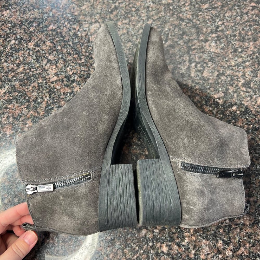 Kenneth Cole DARA Gray Leather Ankle Boot Suede Bootie Heeled Size 8 - Picture 8 of 10